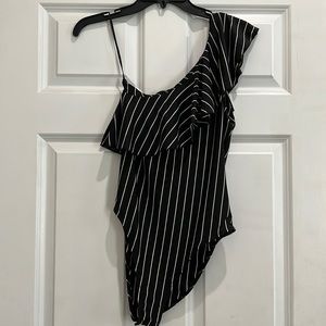 NEVER WORN one shoulder bodysuit